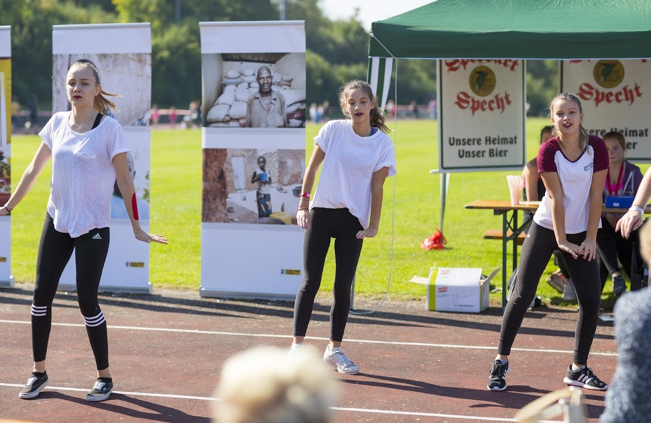 Bild vom 9. Benefizlauf im Jahr 2016. Dies ist das 84. Bild.